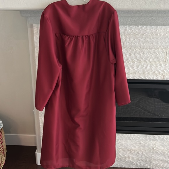 Jostens Graduation Gown - Picture 2 of 3